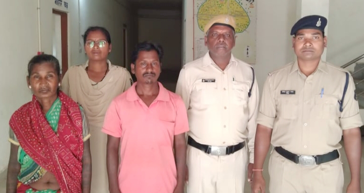 17 ग्रामीण महिलाओं से 13 लाख रुपए से अधिक की ठगी करने वाले मां- बेटा गिरफ्तार