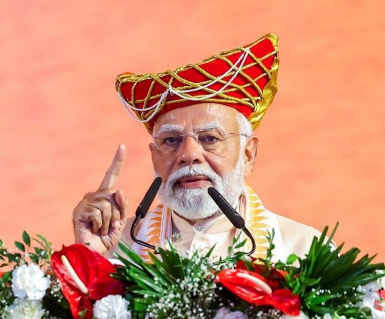 भारत की प्रगति और आर्थिक ताकत की आधारशिला बन रही हैं महिलाएं : पीएम मोदी