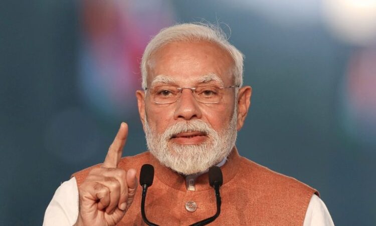 पीएम मोदी ने सांसदों के लिए बनाए गए 184 नए बहुमंजिला फ्लैट का किया उद्घाटन, कहा- 2014 से अब तक साढ़े तीन सौ सांसद आवास बनाए गए