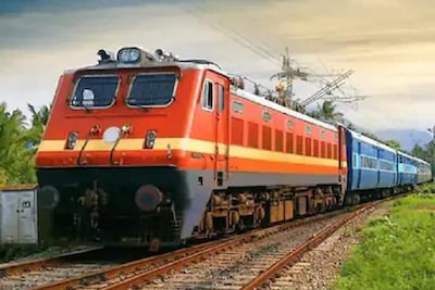 रायपुर–जबलपुर एक्सप्रेस का नाम बदलकर ‘मूक माटी एक्सप्रेस’ किया गया; क्षेत्रीय संस्कृति, धरती से जुड़ाव एवं सामाजिक मूल्यों को मिली पहचान
