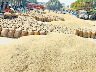 राज्य में अब तक 23.67 लाख क्विंटल धान उपार्जित, खुर्सीपार केन्द्र में 820 क्विंटल धान पकड़ाया