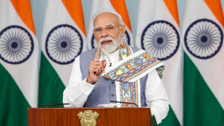 इस बार माओवादी आतंक से मुक्त क्षेत्रों में दिवाली की रौनक कुछ और होने जा रही है : पीएम मोदी