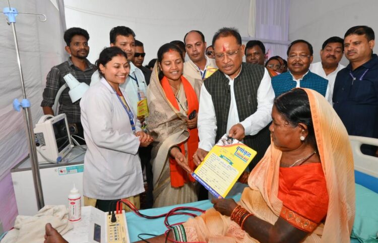 सियानजनों की सेवा से मिलता है पुण्य और आशीर्वाद: मुख्यमंत्री विष्णु देव साय