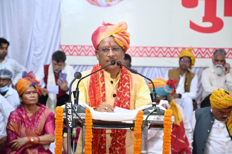 बस्तर दशहरा हमारी समृद्ध संस्कृति का प्रतीक- मुख्यमंत्री विष्णुदेव साय