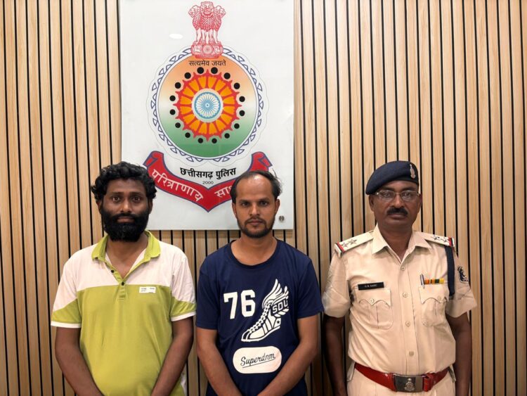 शेयर ट्रेडिंग में इन्वेस्ट कर दोगुना लाभ कमाने का झांसा देकर करोड़ों रूपये की ठगी करने वाले आरोपी गिरफ्तार