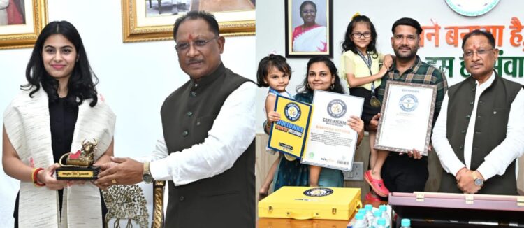 मुख्यमंत्री से ओलम्पिक मेडलिस्ट मनु भाकर और नन्ही रिकॉर्ड होल्डर बेटियों ने की मुलाकात