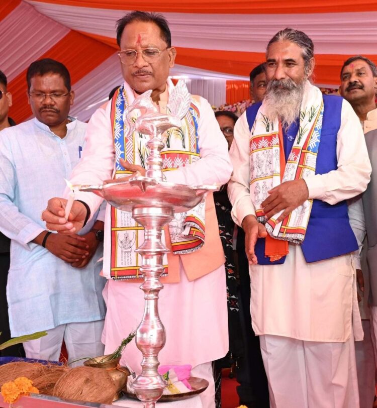 केंद्र एवं राज्य सरकार जनजाति समाज के सर्वांगीण विकास के लिए संकल्पित: मुख्यमंत्री विष्णुदेव साय