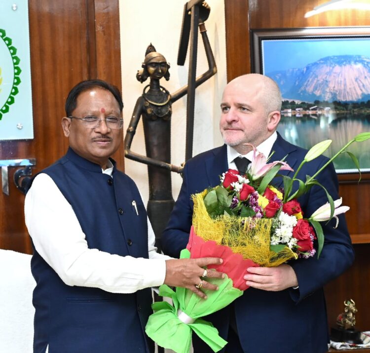 मुख्यमंत्री विष्णुदेव साय ने पोलैंड सहित अन्य यूरोपीय देशों के निवेशकों को छत्तीसगढ़ में निवेश का दिया न्योता