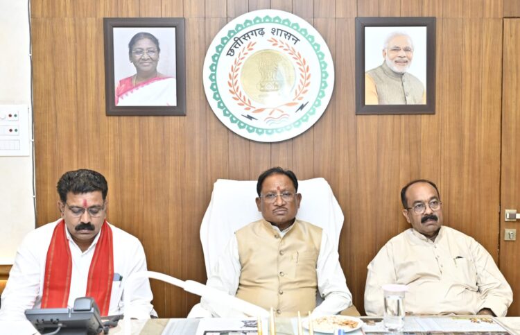 ग्रामीण अर्थव्यवस्था को मजबूत करने में मनरेगा की है महत्वपूर्ण भूमिका : मुख्यमंत्री विष्णुदेव साय