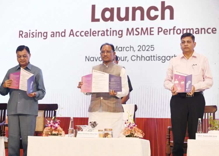 छत्तीसगढ़ में निवेश को बढ़ावा: मुख्यमंत्री का उद्योगपतियों को आमंत्रण, नई औद्योगिक नीति से 1.23 लाख करोड़ के निवेश प्रस्ताव प्राप्त