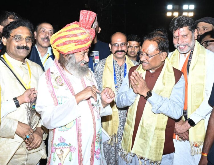 श्रीश्री रविशंकर और उनके संस्थान के परोपकार और मानवता के कल्याण के कार्यों को कभी भुलाया नहीं जा सकता : मुख्यमंत्री विष्णु देव साय
