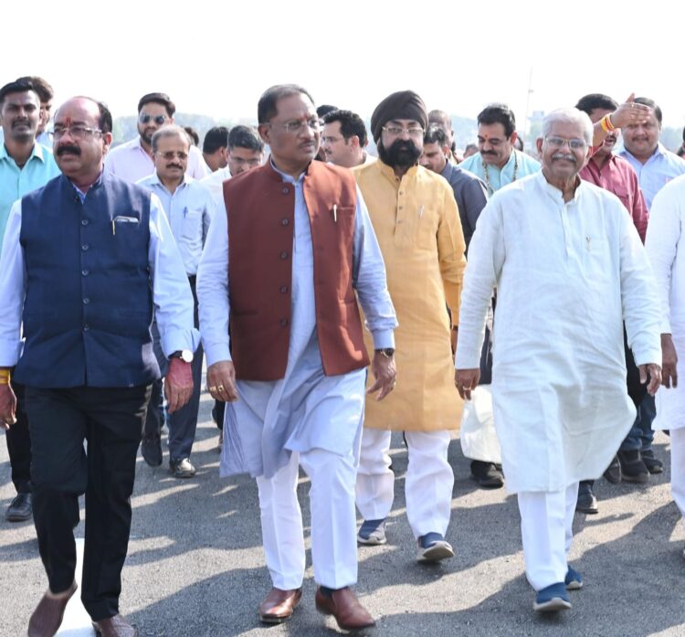पीएम मोदी 30 मार्च को बिलासपुर में, सीएम साय ने कार्यक्रम के तैयारियों का लिया जायजा