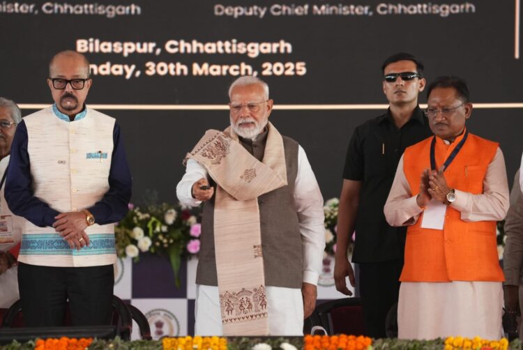 पीएम मोदी से मिली छत्तीसगढ़ को 33 हजार 700 करोड़ रुपए की विकास परियोजनाओं की सौगात, सीएम साय ने जताया आभार