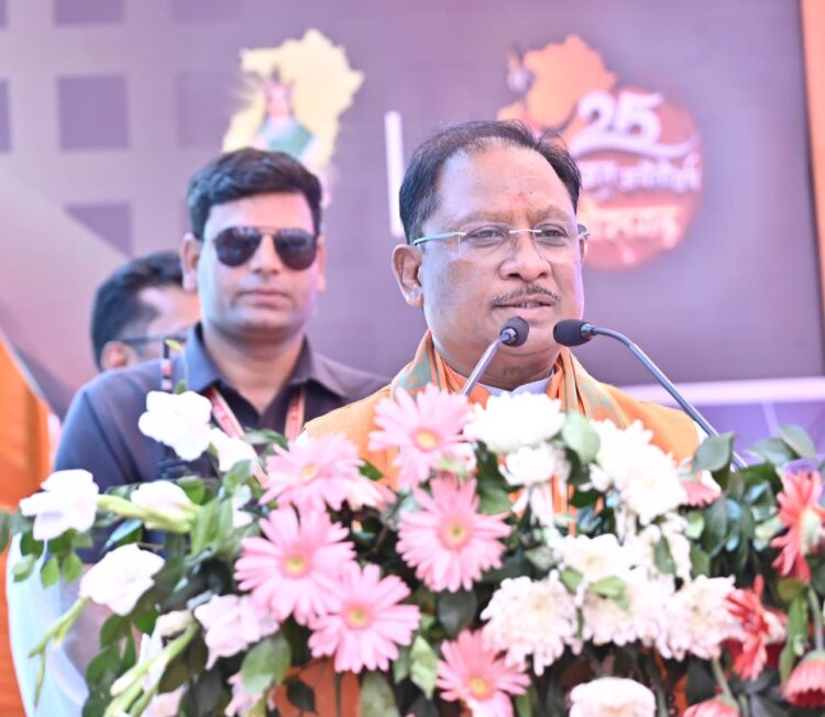 प्रदेश में सौर ऊर्जा से जुड़ी अनेक योजनाएं संचालित है और इसके प्रभावी क्रियान्वयन से आमजनों और किसानों को बड़ा लाभ मिल रहा : मुख्यमंत्री