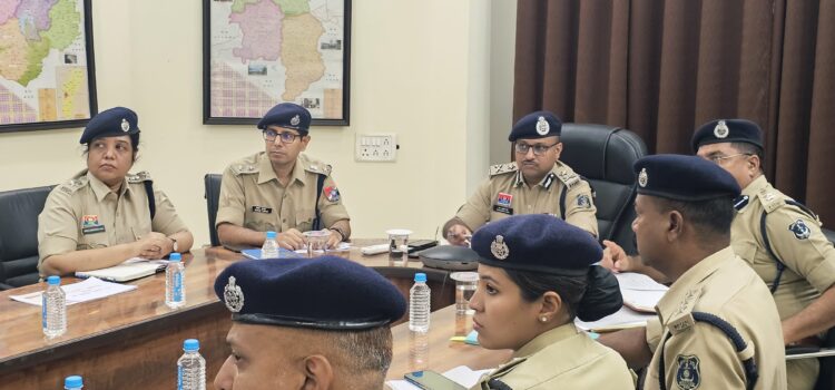 IG रामगोपाल गर्ग ने स्वतंत्रता दिवस के मद्देनज़र रेलवे सुरक्षा हेतु ली उच्च स्तरीय संयुक्त बैठक
