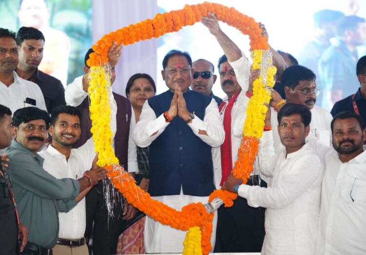 मुख्यमंत्री ने कुरूद को नगरपालिका परिषद का दर्जा, करेली बड़ी में कॉलेज, करेली बड़ी और ग्राम खट्टी को मिलाकर नगर पंचायत बनाने की घोषणा