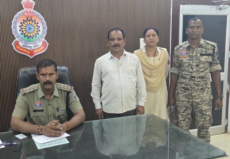 ड्यूटी से वापस घर आ रही महिला को चलती बस में अश्लील हरकत कर छेड़छाड़ करने वाला आरोपी गिरफ्तार