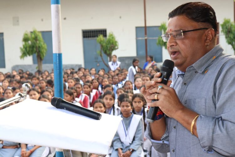 एसएसपी राजेश अग्रवाल ने 900 छात्र-छात्राओं को police key word के बारे मे जानकारी देकर किया जागरूक
