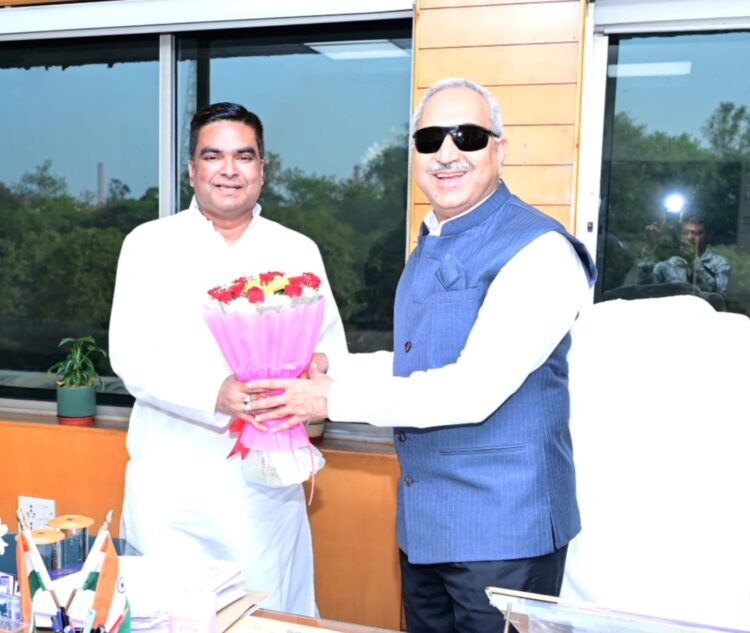 विधायक रिकेश सेन की बीएसपी निदेशक प्रभारी से अनेक विषयों पर सार्थक चर्चा