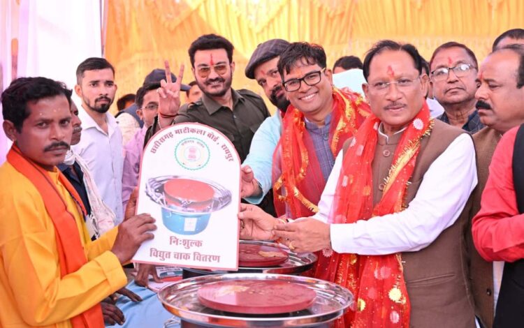 जशपुर जिले में शिल्पकारों के लिए स्थापित होगा ग्लेज़िंग यूनिट : मुख्यमंत्री विष्णु देव साय