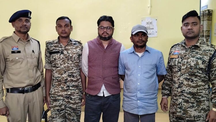 जेल भिजवाने का डर दिखाकर दो लाख रुपए मांगने वाले दो आरोपी गिरफ्तार, दो बार PMT परीक्षा फर्जीवाड़ा में जा चुके है जेल