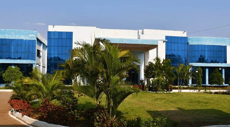 होटल प्रबंध संस्थान नया रायपुर में तीन वर्षीय डिग्री कोर्स की 80 सीटों के लिए ऑनलाइन आवेदन 25 मार्च 2026 तक आमंत्रित
