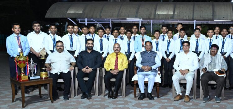 मुख्यमंत्री विष्णुदेव साय ने द ग्रेट इंडिया सैनिक स्कूल के छात्रों को दी बधाई और शुभकामनाएं
