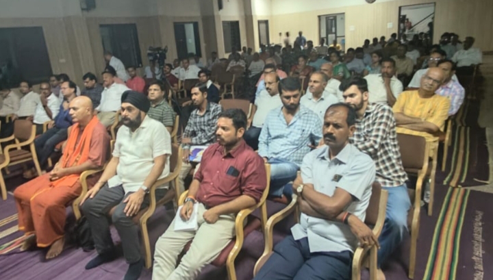 वैश्विक बाजारवादी शक्तियों से रहना होगा सावधान, ग्लोबल मार्केट फोर्सेज़ स्टडी सर्कल का हुआ आयोजन