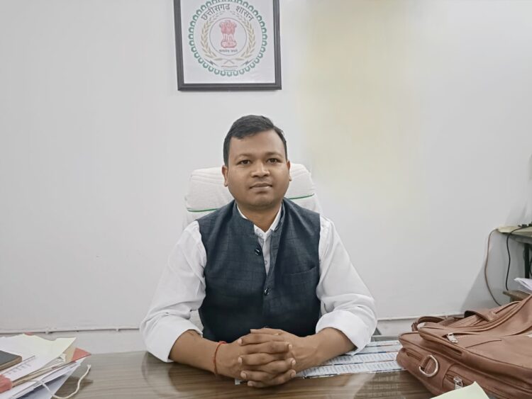 सामने वाले को जो संतुष्टि मिलती है उसमें हमारी आत्म संतुष्टि है: संयुक्त कलेक्टर दीपक निकुंज