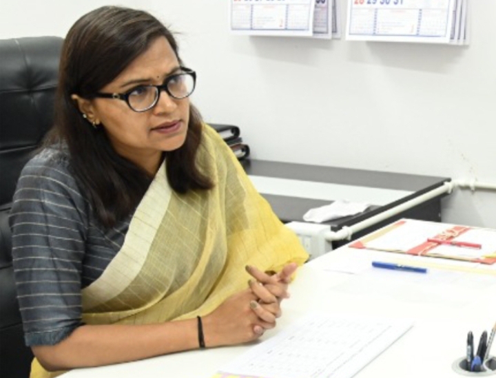 जनसमस्याओं के निराकरण और स्वच्छ सर्वेक्षण पर करें फोकस- कलेक्टर ऋचा प्रकाश चौधरी