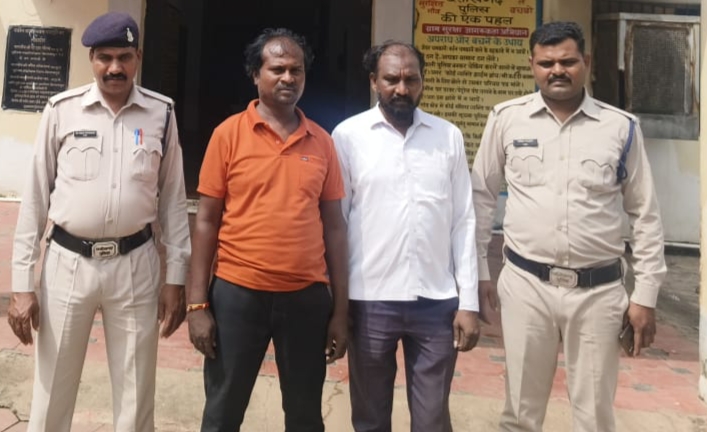 फिल्म इंडस्ट्री में काम दिलाने के बहाने युवती से सामूहिक बलात्कार करने वाले फरार दो आरोपी गिरफ्तार, युवती हुई 03 माह की गर्भवती