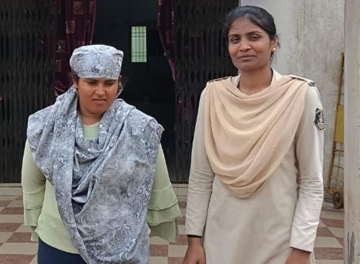 रवीना टंडन को बलौदाबजार पुलिस ने किया गिरफ्तार, लाखों रुपए वसूली का मामला