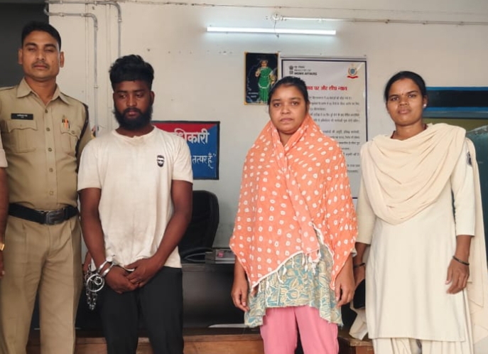 भिलाई निवासी मृतक के अंधे कत्ल का हुआ खुलासा: महिला सहित दो आरोपी गिरफ्तार, पैसा वापस मांगना और शादी के लिए दबाव बनाना बना हत्या का कारण