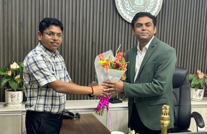 बजरंग दुबे ने जिला पंचायत दुर्ग के मुख्य कार्यपालन अधिकारी का पदभार ग्रहण किया