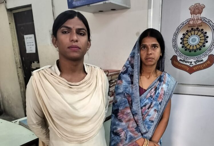 फर्जी अंकसूची के आधार पर ग्रंथपाल के पद पर नौकरी प्राप्त करने वाली 8 वर्षों से फरार आरोपिया गिरफ्तार