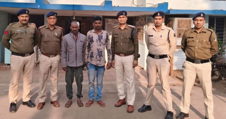 CISF के रिटायर्ड जवान की हत्या का प्रयास करने वाला निगरानी बदमाश एवं उसका साथी गिरफ्तार