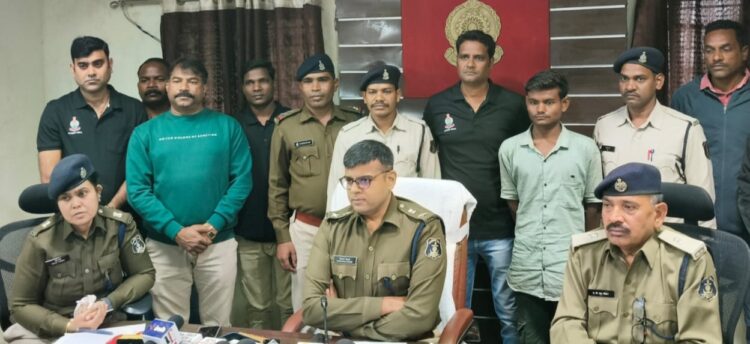 SP सिद्धार्थ तिवारी ने हत्या के मामले का किया खुलासा: आपसी रंजिश के इरादे से हुई थी हत्या, आरोपी को पहले भी चोरी के मामले में पकड़ा जा चूका है