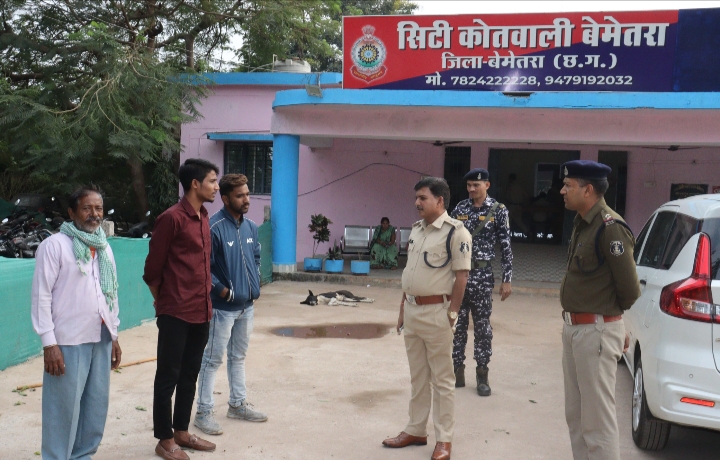 SP रामकृष्ण साहू ने सिटी कोतवाली थाना का किया औचक निरीक्षण, ग्रामीणों से हुए रूबरू