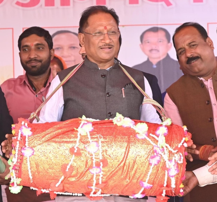देश को आजादी दिलाने में जनजातीय समाज के वीर सपूतों का अमूल्य योगदान: मुख्यमंत्री विष्णुदेव साय