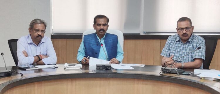 ई- रिक्शा एवं ऑटो के कारण उत्पन्न यातायात समस्याओं एवं उनके समाधान पर परिवहन सचिव ने ली वर्चुअल बैठक