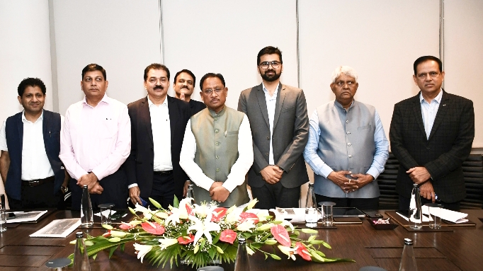 नवा रायपुर में मल्टिस्पेशियलिटी अस्पताल की स्थापना में शाल्वी ग्रुप की रुचि, मुंबई में सीएम साय से की मुलाकात