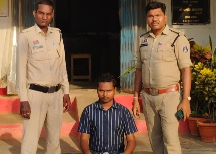 गृहमंत्री विजय शर्मा का पीए बनकर रेत घाट मैनेजर को कार्यवाही करने की धमकी देने वाला आरोपी गिरफ्तार