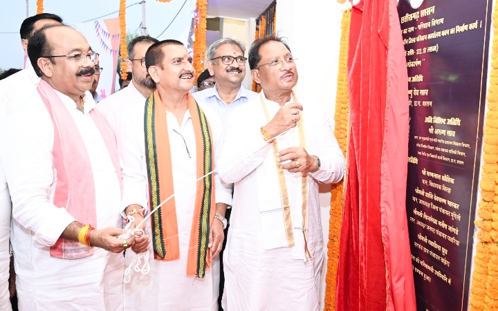 मुख्यमंत्री विष्णुदेव साय ने किया मुंगेली में नवनिर्मित जिला परिवहन कार्यालय का लोकार्पण