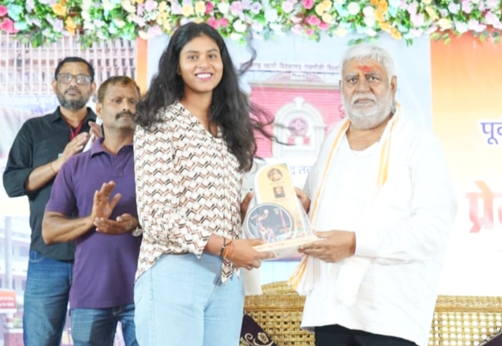इस्पात नगरी में धूमधाम से मनाया गया पूर्व विधानसभा अध्यक्ष प्रेम पांडेय का जन्मदिन, कई जगह हुआ आयोजन