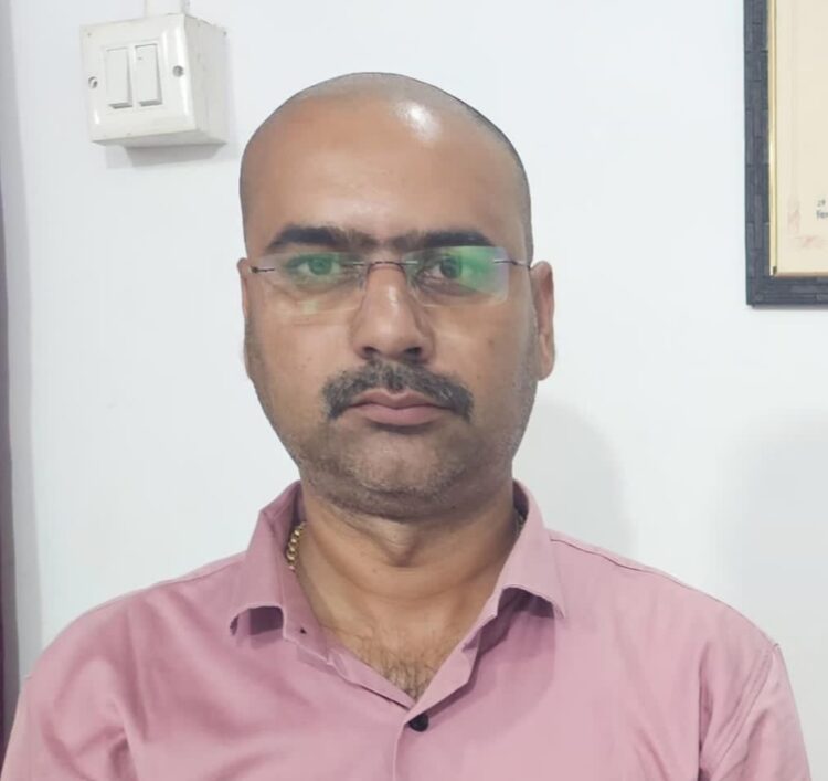 स्वयं को मुख्यमंत्री का ओएसडी बताकर एनटीपीसी के कार्यकारी निर्देशक को डराने धमकाने वाला आरोपी गिरफ्तार