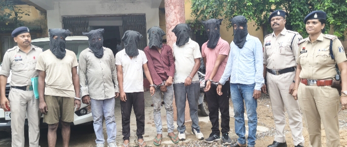 ट्रेलर लूट कांड में 7 आरोपी गिरफ्तार: जीपीएस लोकेशन से आरोपियों तक पहुंची पुलिस, 1.50 करोड़ की संपत्ति बरामद