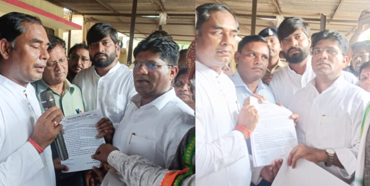 बिजली बिल हाफ योजना पुनः लागू करने को लेकर कांग्रेसियों ने बिजली ऑफिस में जड़ा ताला, बिल की प्रति भी जलाई