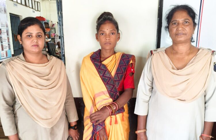 लोहे के हथौड़े से अपनी दादी सास की हत्या करने वाली आरोपी बहु गिरफ्तार, ताना मारने को लेकर हुआ था विवाद