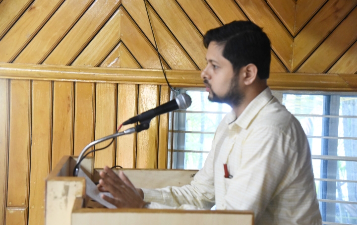 15 नवम्बर से शुरू होगी धान खरीदी, कलेक्टर अभिजीत सिंह ने दिए तैयारी पूर्ण करने के निर्देश