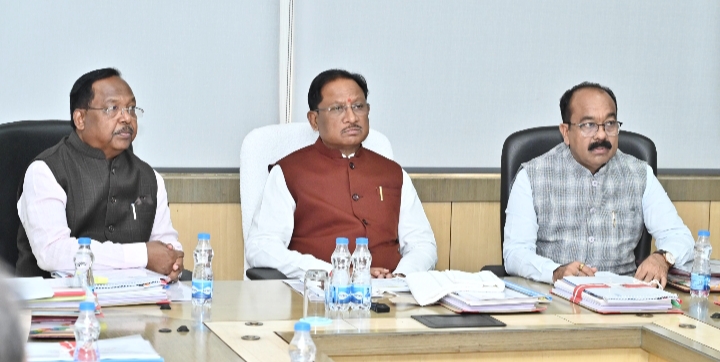 मुख्यमंत्री विष्णुदेव साय की अध्यक्षता में छत्तीसगढ़ सिंचाई परियोजना मंडल की 33वीं बैठक संपन्न